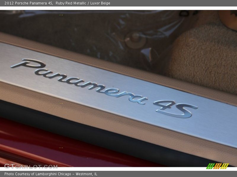  2012 Panamera 4S Logo