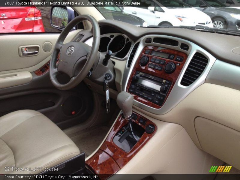 Bluestone Metallic / Ivory Beige 2007 Toyota Highlander Hybrid Limited 4WD