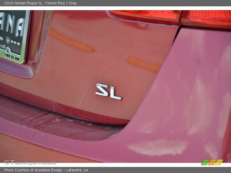 Venom Red / Gray 2010 Nissan Rogue SL