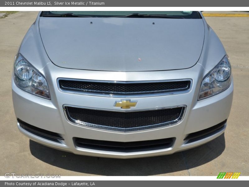 Silver Ice Metallic / Titanium 2011 Chevrolet Malibu LS