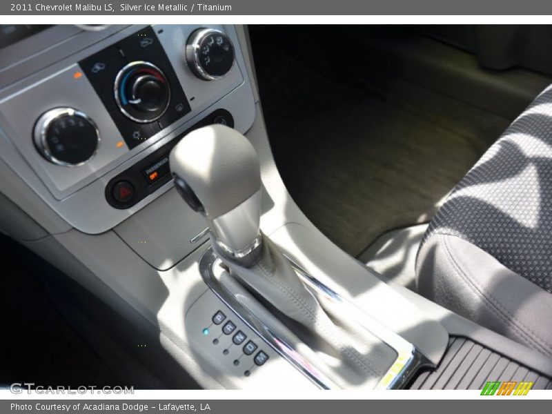 Silver Ice Metallic / Titanium 2011 Chevrolet Malibu LS