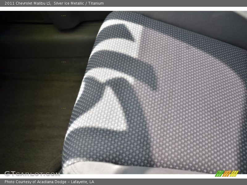 Silver Ice Metallic / Titanium 2011 Chevrolet Malibu LS