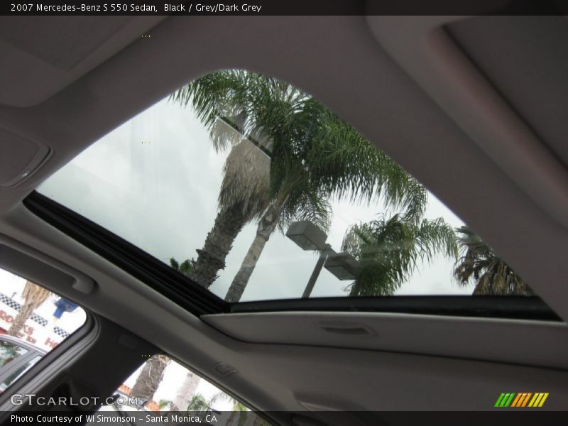 Black / Grey/Dark Grey 2007 Mercedes-Benz S 550 Sedan