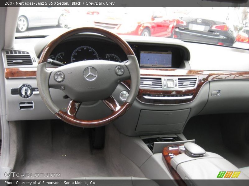 Black / Grey/Dark Grey 2007 Mercedes-Benz S 550 Sedan