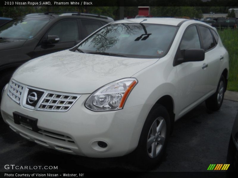 Phantom White / Black 2010 Nissan Rogue S AWD