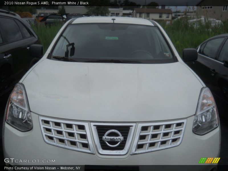 Phantom White / Black 2010 Nissan Rogue S AWD