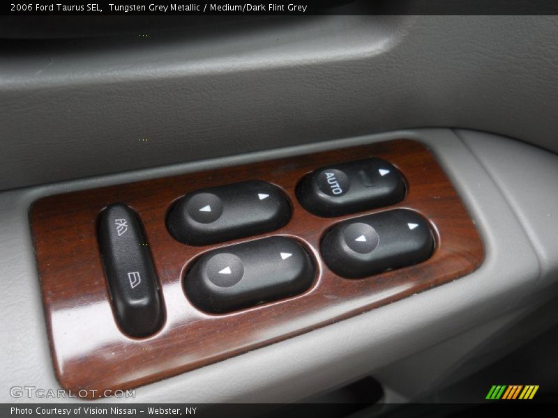 Tungsten Grey Metallic / Medium/Dark Flint Grey 2006 Ford Taurus SEL