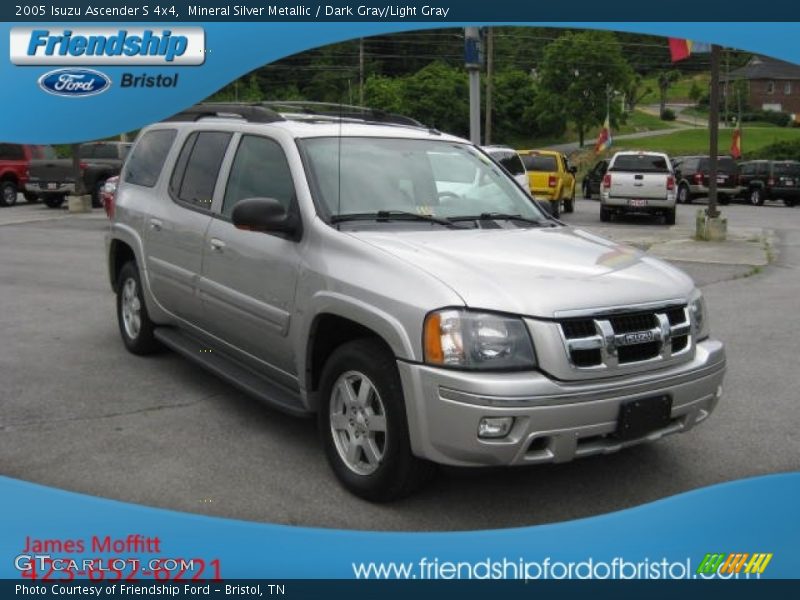 Mineral Silver Metallic / Dark Gray/Light Gray 2005 Isuzu Ascender S 4x4