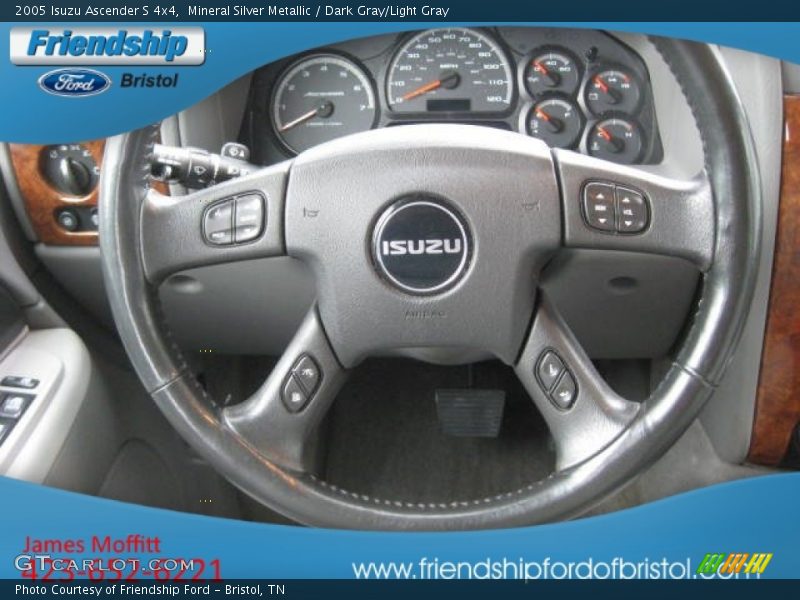 Mineral Silver Metallic / Dark Gray/Light Gray 2005 Isuzu Ascender S 4x4