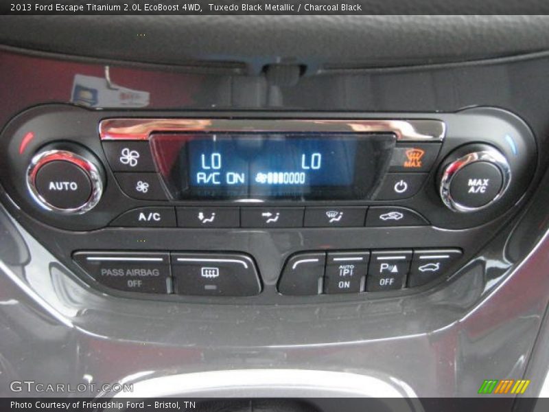Controls of 2013 Escape Titanium 2.0L EcoBoost 4WD
