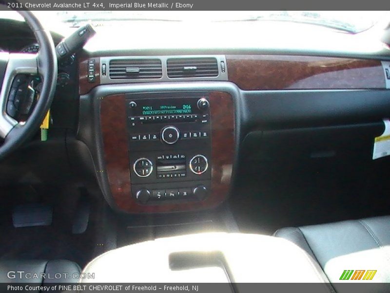 Imperial Blue Metallic / Ebony 2011 Chevrolet Avalanche LT 4x4