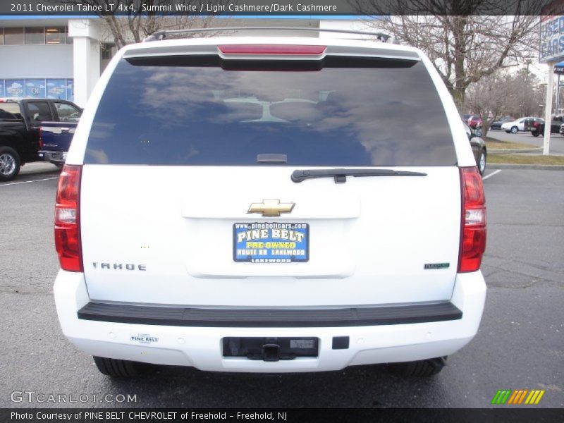 Summit White / Light Cashmere/Dark Cashmere 2011 Chevrolet Tahoe LT 4x4