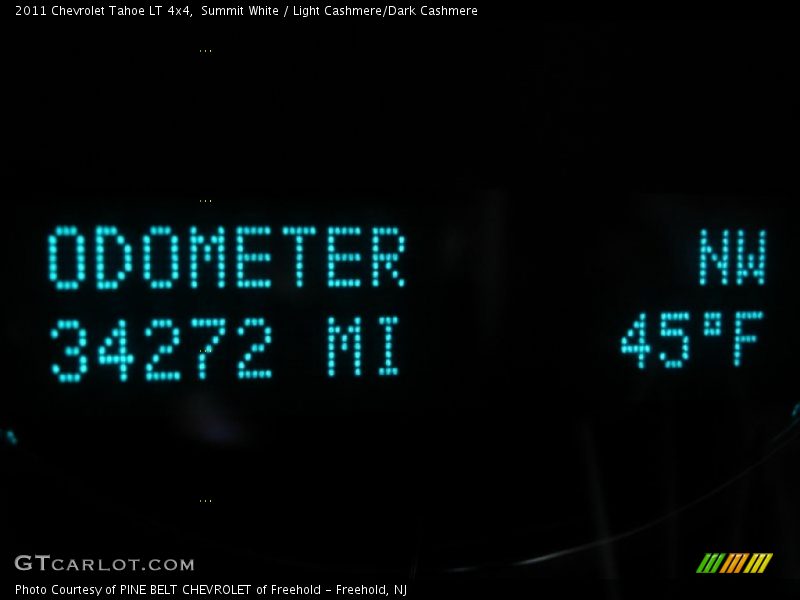 Summit White / Light Cashmere/Dark Cashmere 2011 Chevrolet Tahoe LT 4x4