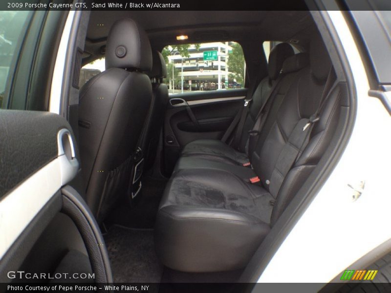 Sand White / Black w/Alcantara 2009 Porsche Cayenne GTS