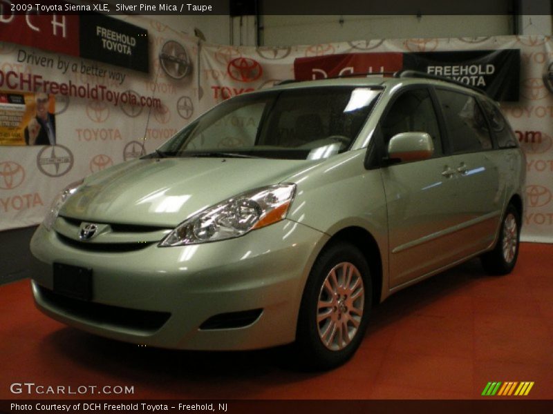 Silver Pine Mica / Taupe 2009 Toyota Sienna XLE