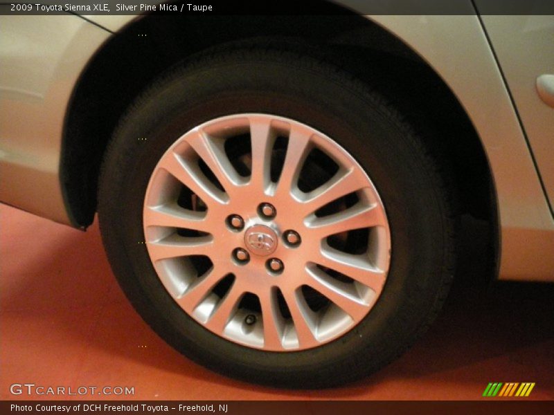Silver Pine Mica / Taupe 2009 Toyota Sienna XLE