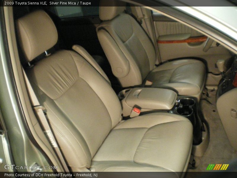 Silver Pine Mica / Taupe 2009 Toyota Sienna XLE