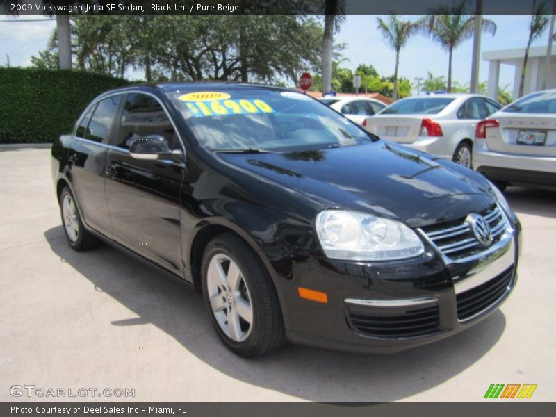 Black Uni / Pure Beige 2009 Volkswagen Jetta SE Sedan
