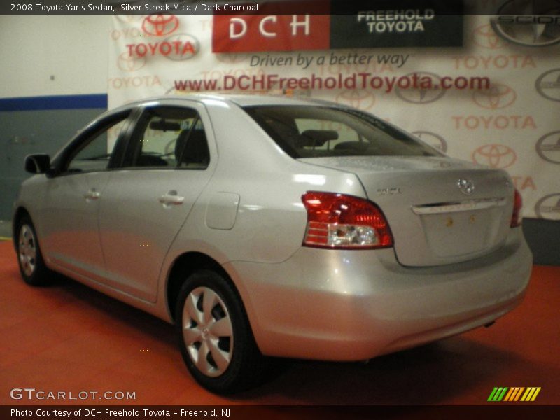 Silver Streak Mica / Dark Charcoal 2008 Toyota Yaris Sedan