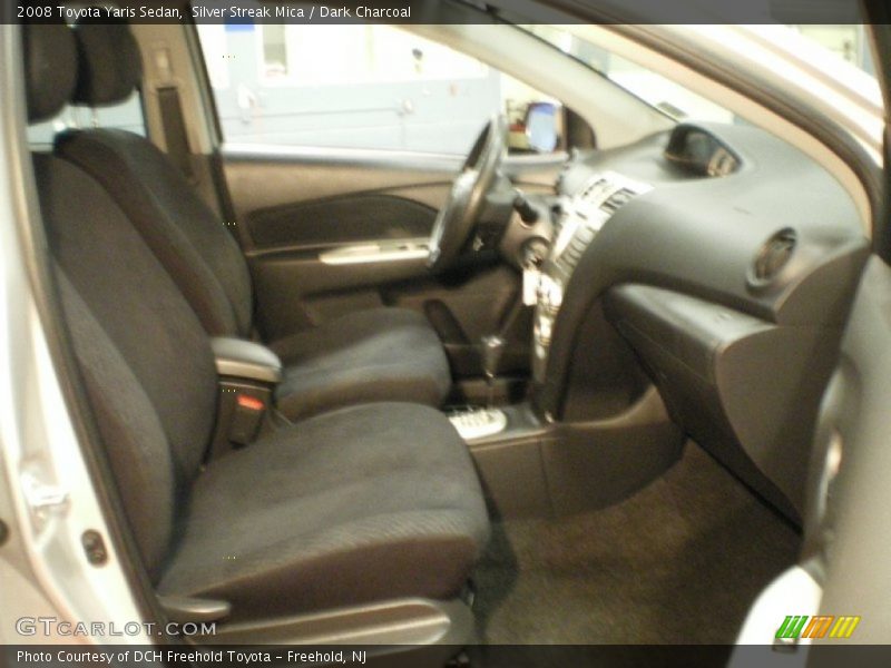 Silver Streak Mica / Dark Charcoal 2008 Toyota Yaris Sedan