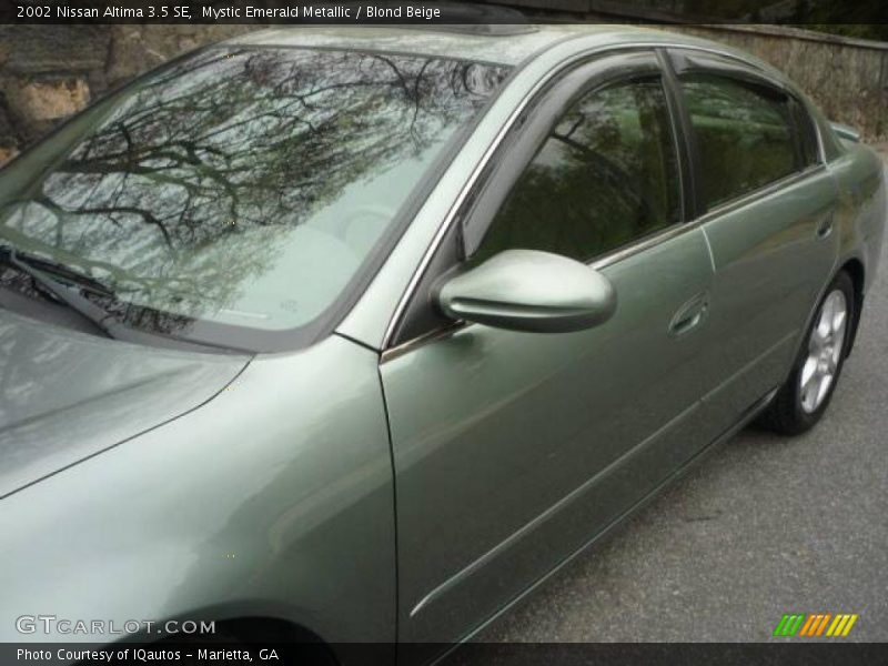 Mystic Emerald Metallic / Blond Beige 2002 Nissan Altima 3.5 SE