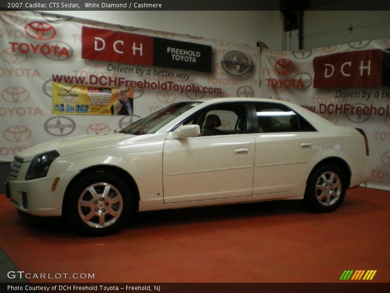 White Diamond / Cashmere 2007 Cadillac CTS Sedan