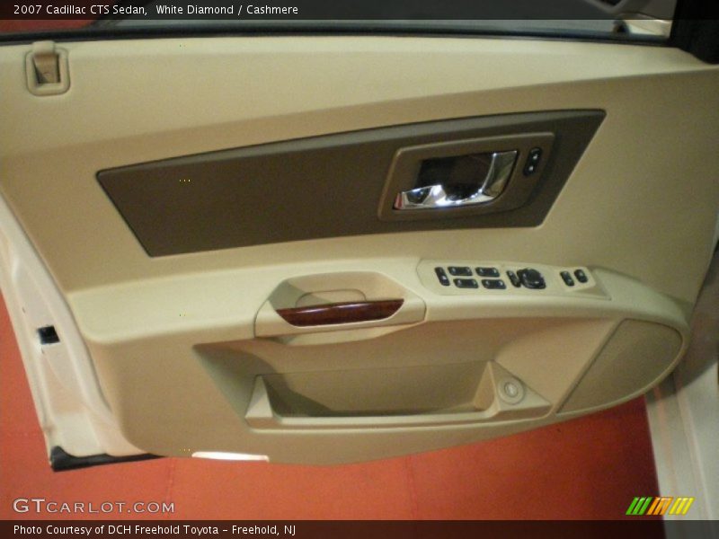 White Diamond / Cashmere 2007 Cadillac CTS Sedan