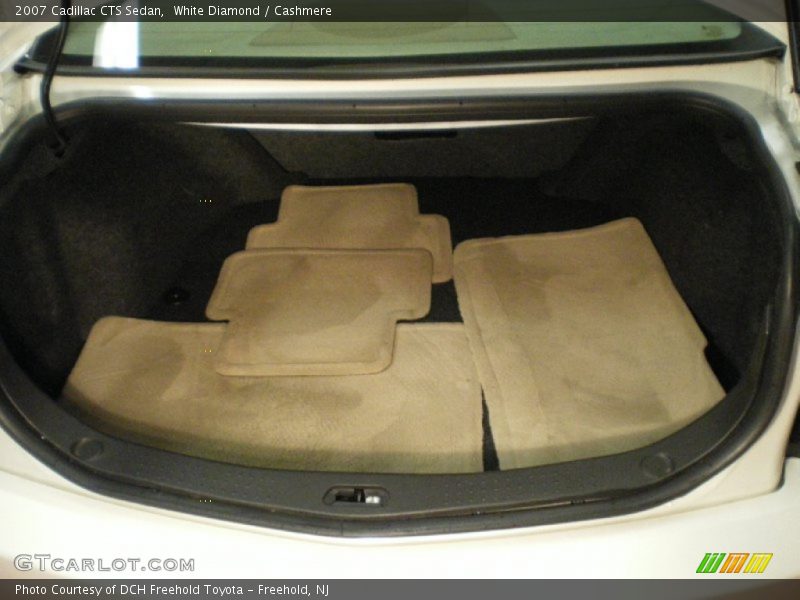 White Diamond / Cashmere 2007 Cadillac CTS Sedan