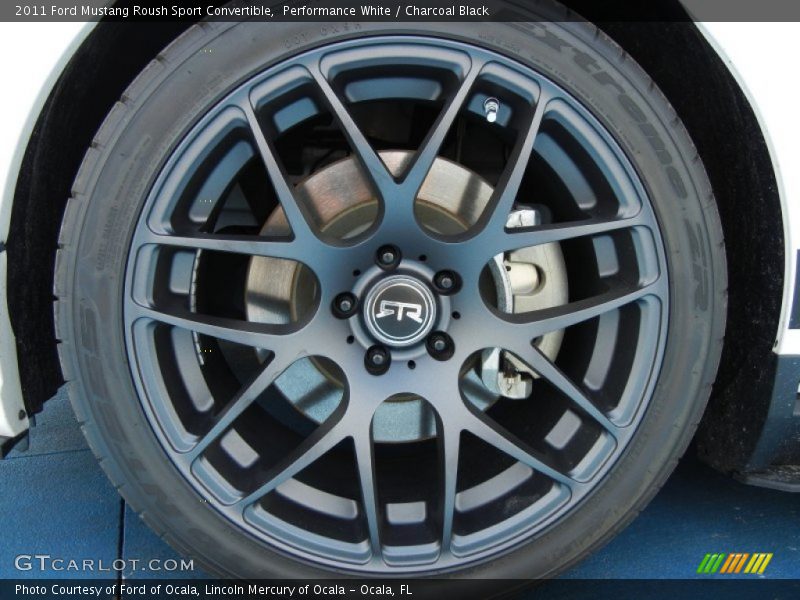 Custom Wheels of 2011 Mustang Roush Sport Convertible