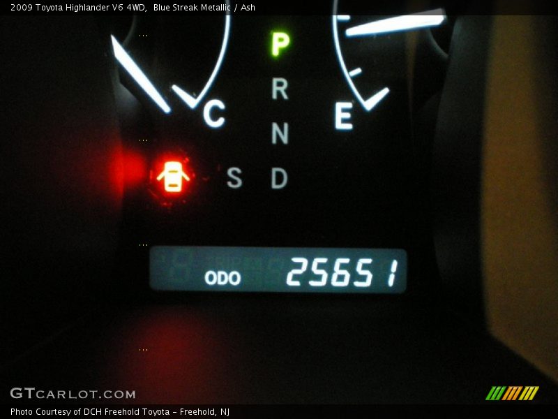 Blue Streak Metallic / Ash 2009 Toyota Highlander V6 4WD