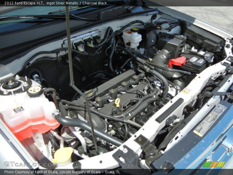 Ingot Silver Metallic / Charcoal Black 2012 Ford Escape XLT