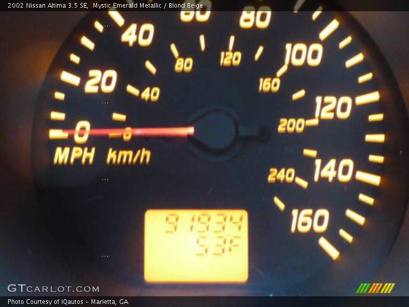 Mystic Emerald Metallic / Blond Beige 2002 Nissan Altima 3.5 SE