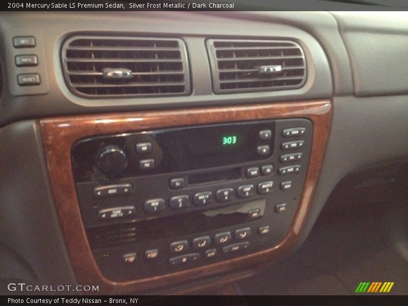 Silver Frost Metallic / Dark Charcoal 2004 Mercury Sable LS Premium Sedan