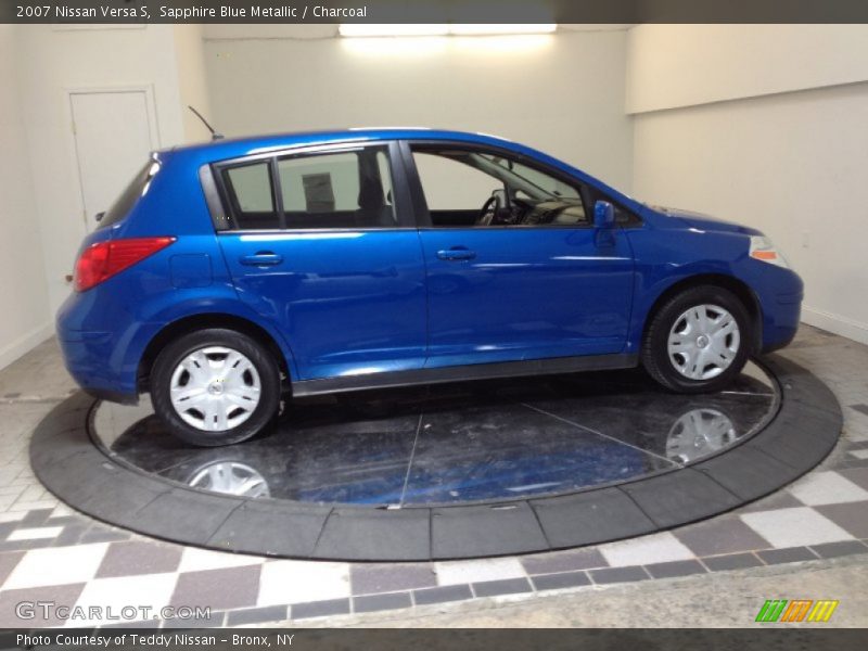 Sapphire Blue Metallic / Charcoal 2007 Nissan Versa S
