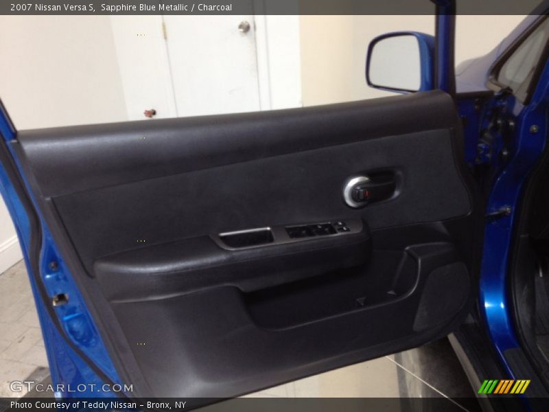 Sapphire Blue Metallic / Charcoal 2007 Nissan Versa S