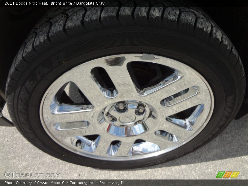 Bright White / Dark Slate Gray 2011 Dodge Nitro Heat