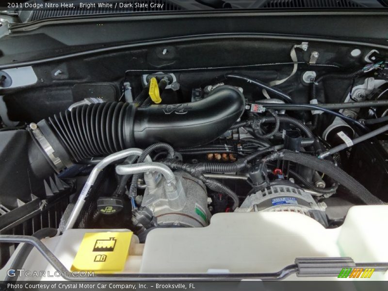 Bright White / Dark Slate Gray 2011 Dodge Nitro Heat