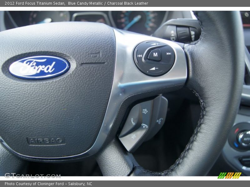 Controls of 2012 Focus Titanium Sedan