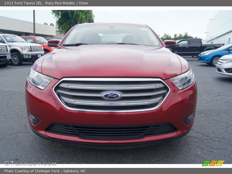 Ruby Red Metallic / Dune 2013 Ford Taurus SEL