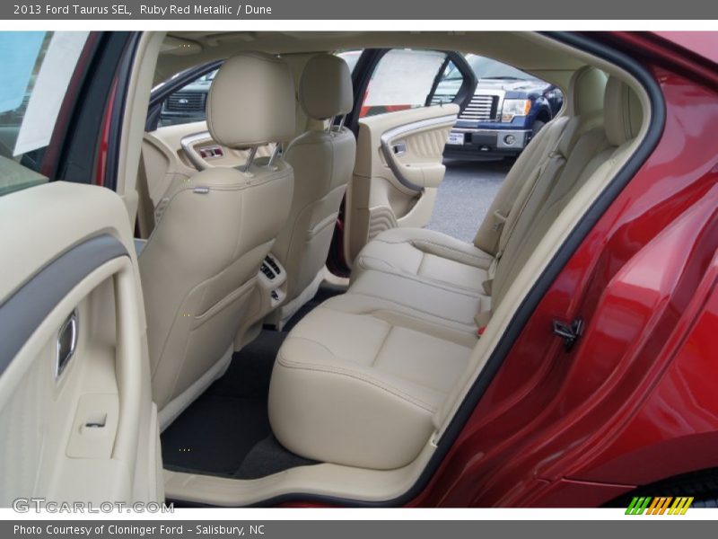 Ruby Red Metallic / Dune 2013 Ford Taurus SEL
