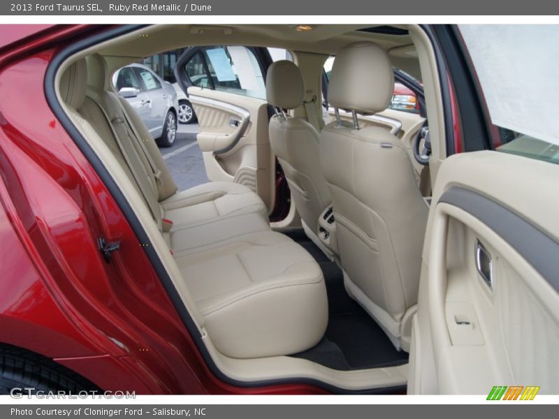 Ruby Red Metallic / Dune 2013 Ford Taurus SEL