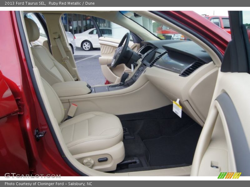 Ruby Red Metallic / Dune 2013 Ford Taurus SEL