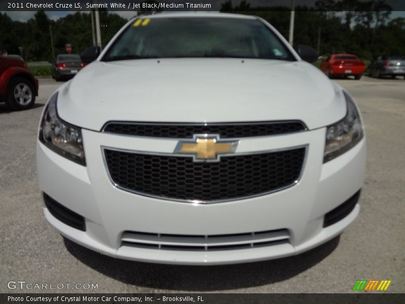 Summit White / Jet Black/Medium Titanium 2011 Chevrolet Cruze LS