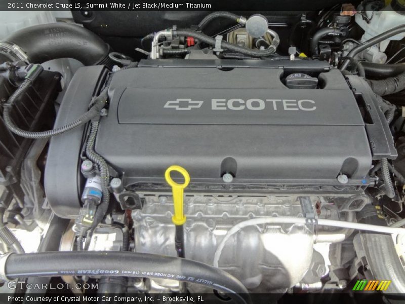 Summit White / Jet Black/Medium Titanium 2011 Chevrolet Cruze LS