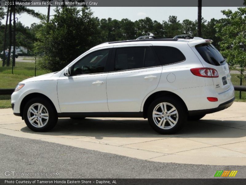 Frost White Pearl / Gray 2011 Hyundai Santa Fe SE