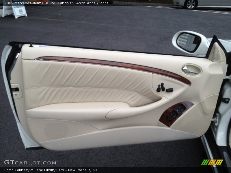 Door Panel of 2009 CLK 350 Cabriolet