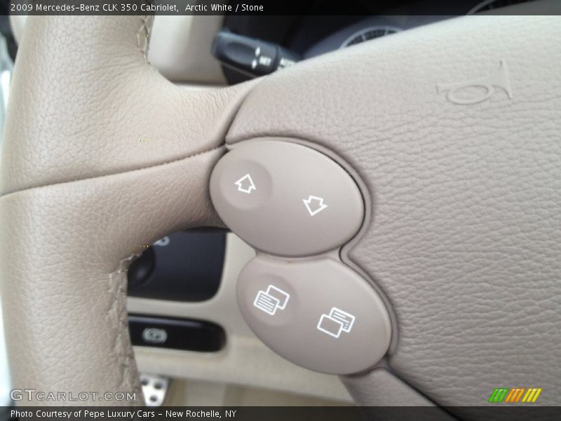 Controls of 2009 CLK 350 Cabriolet