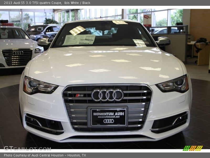 Ibis White / Black 2013 Audi S5 3.0 TFSI quattro Coupe