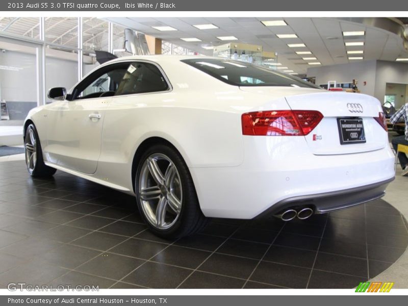 Ibis White / Black 2013 Audi S5 3.0 TFSI quattro Coupe
