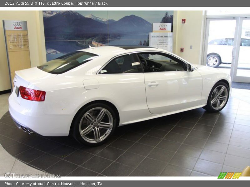 Ibis White / Black 2013 Audi S5 3.0 TFSI quattro Coupe